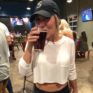 Meet your Posher, Vanessa